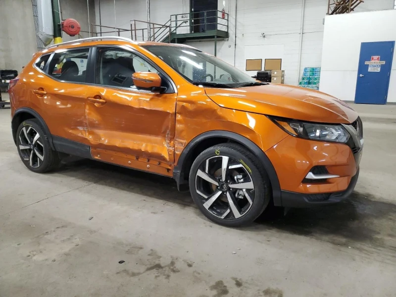 Nissan Rogue, снимка 3 - Автомобили и джипове - 49436177