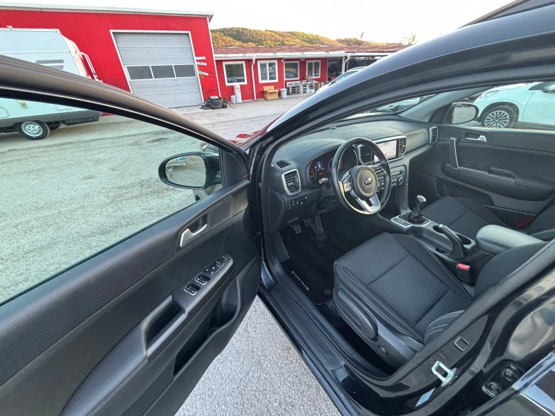 Kia Sportage 1.6 CRDI BLACK EDITION HYBRID, снимка 10 - Автомобили и джипове - 50086235