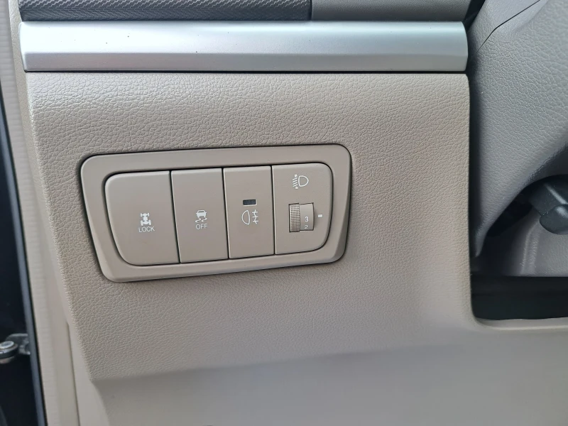 SsangYong Korando 2.0 e-XDi 175p.s 4Х4 E5A FACE TOP, снимка 15 - Автомобили и джипове - 51224699