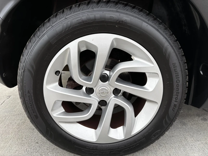 Opel Crossland X 1.2 TURBO* 096 000 KM* SERVICE BOOK* COC* KTEO, снимка 15 - Автомобили и джипове - 52655247