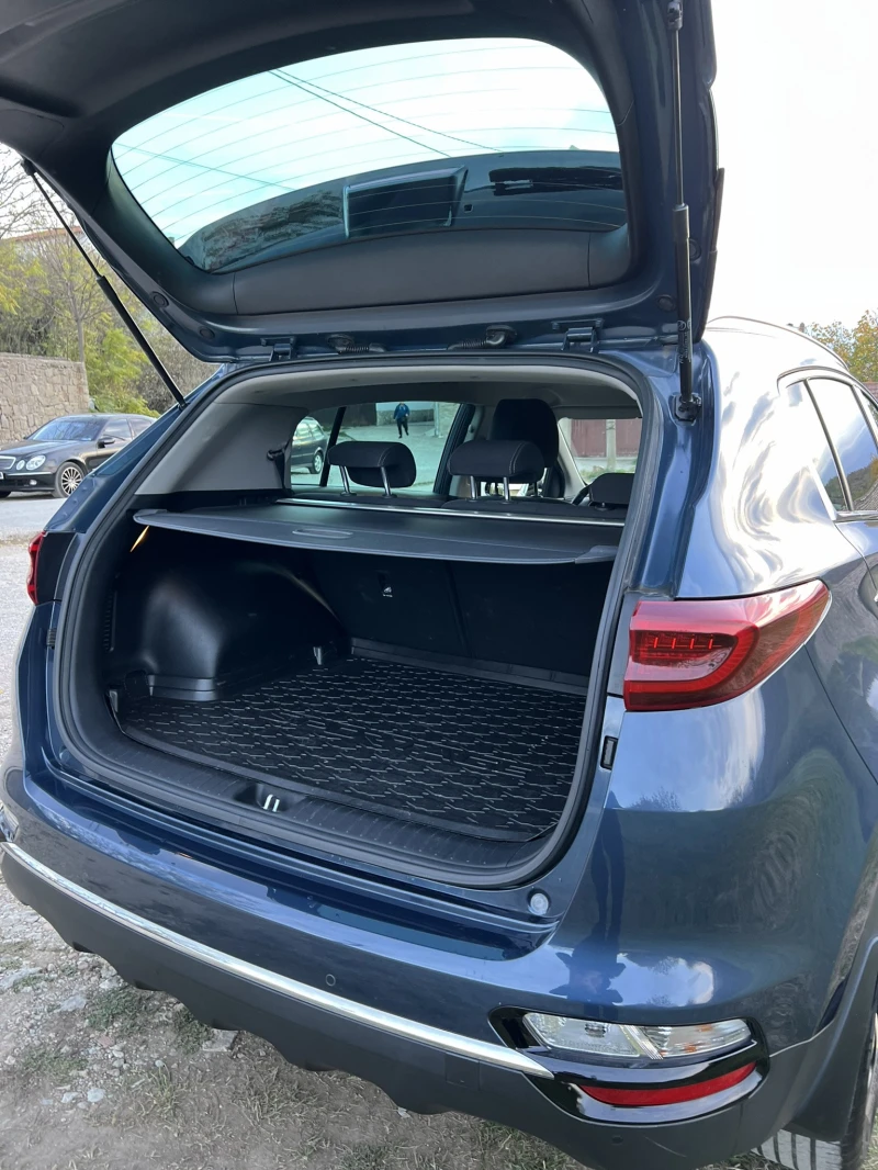Kia Sportage ПЪРВИ СОБСТВЕНИК, снимка 11 - Автомобили и джипове - 52815882