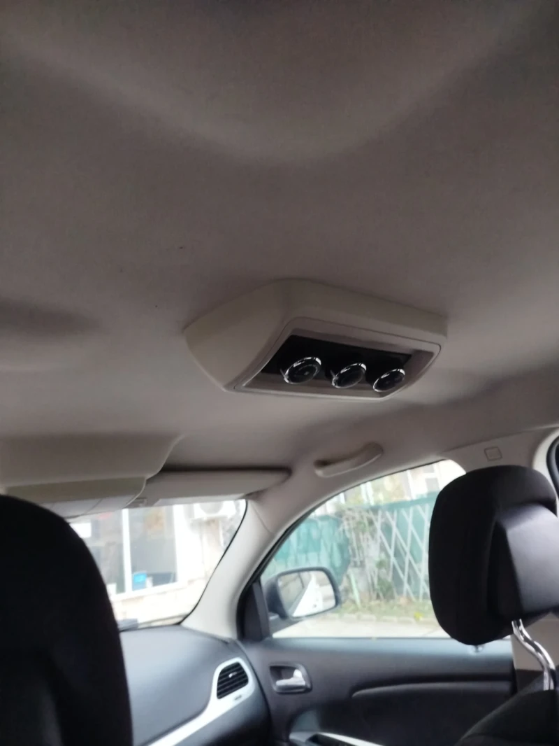 Fiat Freemont, снимка 4 - Автомобили и джипове - 53538895