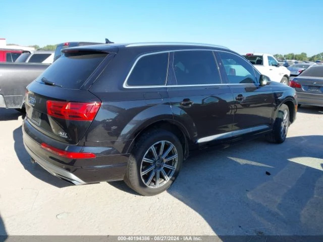 Audi Q7 PREMIUM/ДИГИТАЛЕН БОРД/ПАНОРАМА/ДИСТОРНИК/КАМЕРА/! - изображение 4