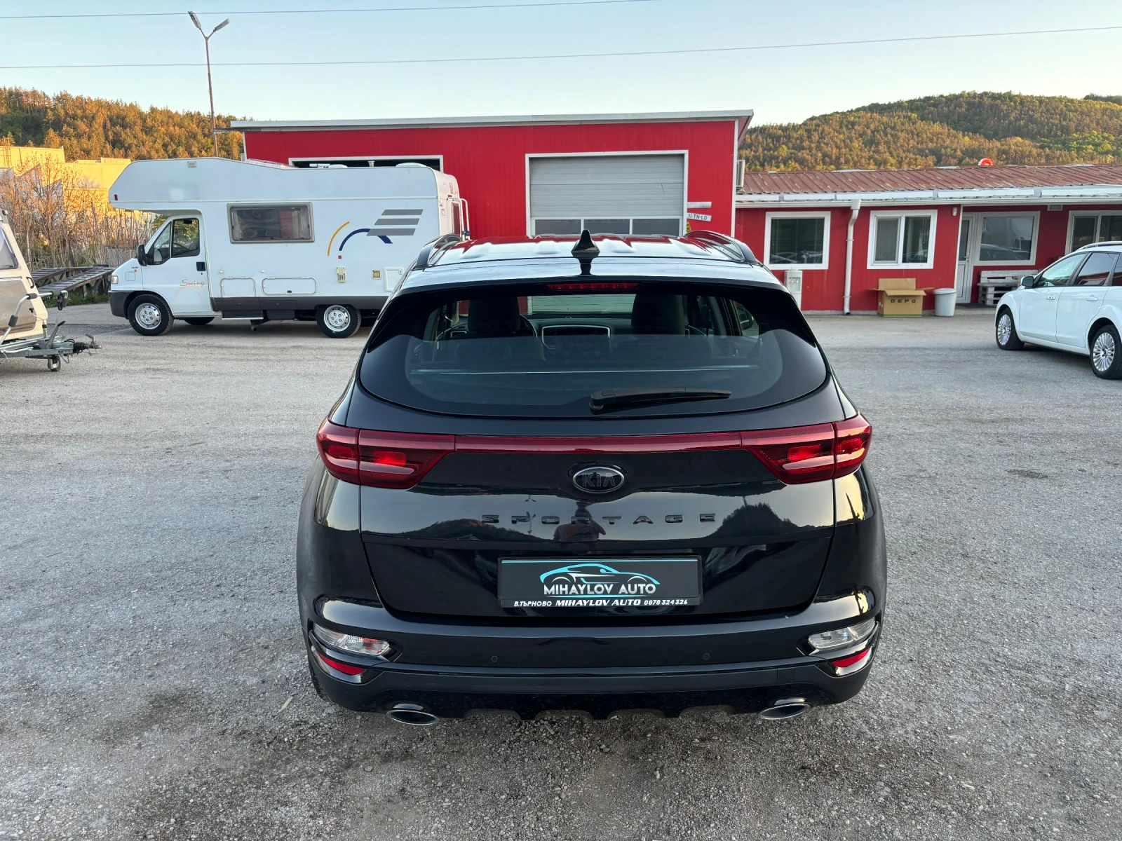 Kia Sportage 1.6 CRDI BLACK EDITION HYBRID - изображение 4