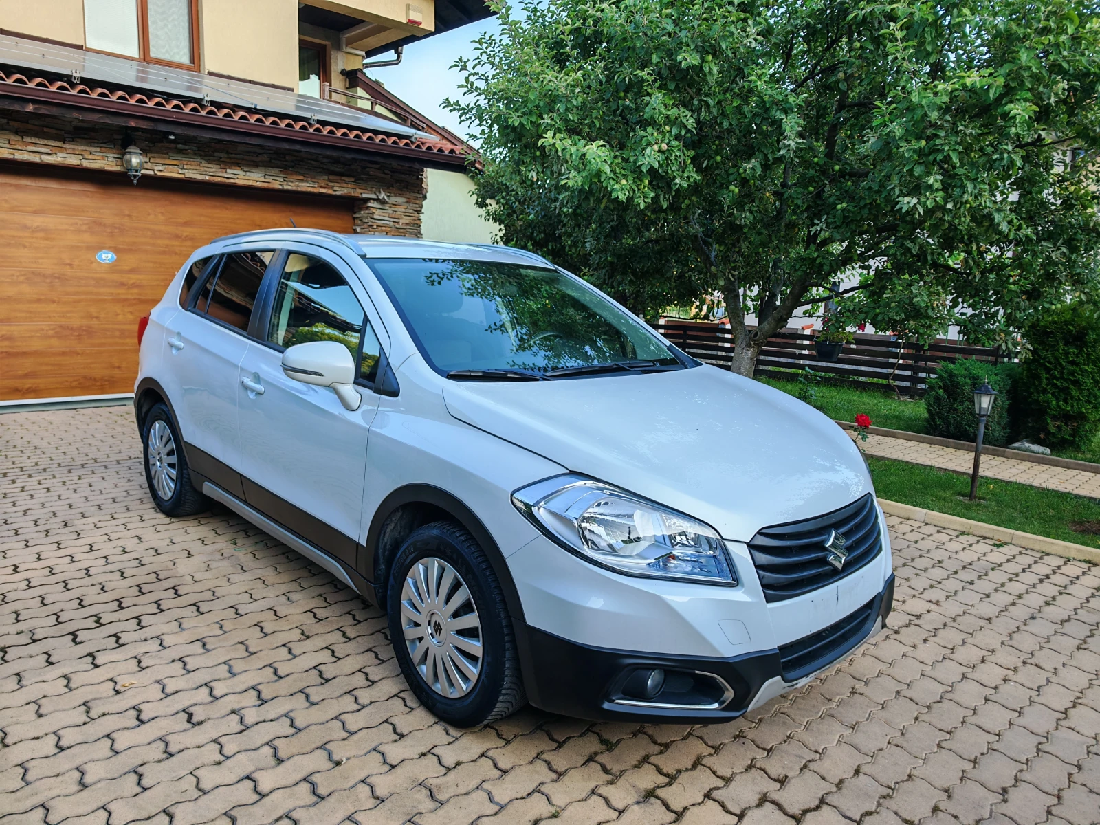 Suzuki SX4 S-Cross 1.6-4x4-ГАЗ - изображение 3