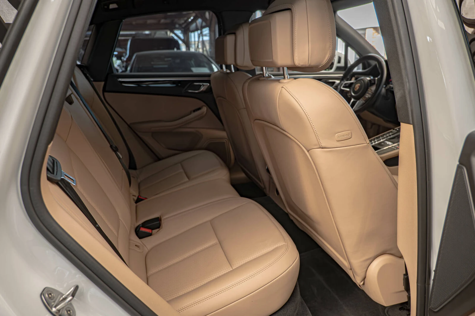 Porsche Macan S/Подгрев/Камера/Sport Design/Memory packet/ - изображение 9