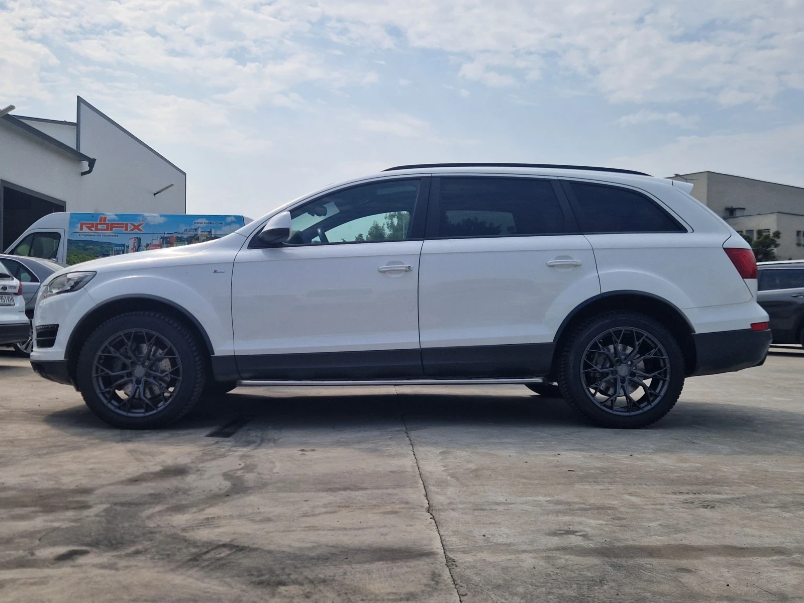 Audi Q7 3.0TDI Quattro Tiptronic S-Line Face-Lift 7-местна - изображение 10