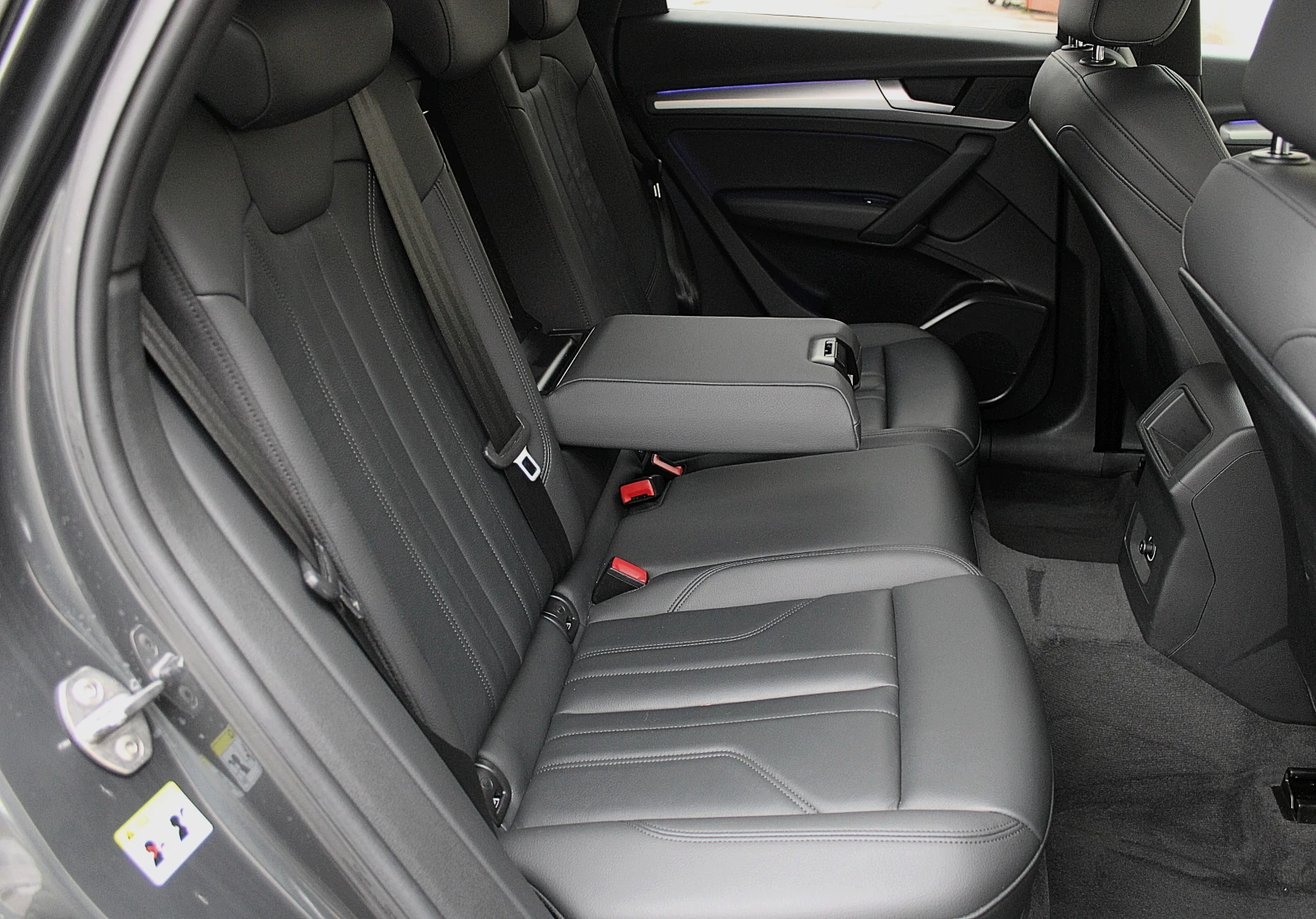 Audi Q5 35TDI//MHEV//KAMERA//PANORAMA//FULL LED//TOP - изображение 10