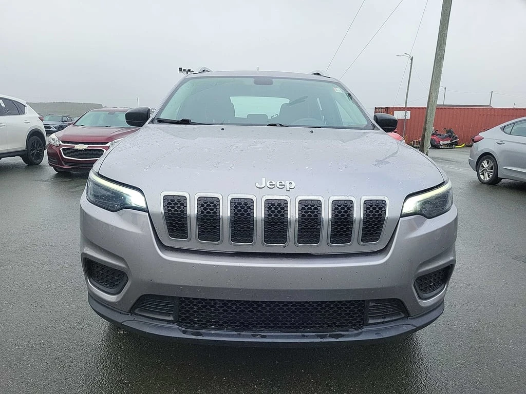 Jeep Cherokee * Sport * CARFAX * БЕЗ ПЪРВОНАЧАЛНА ВНОСКА - изображение 6