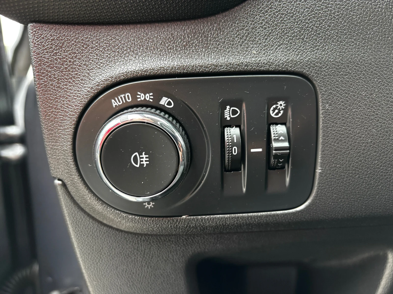 Opel Crossland X 1.2 TURBO* 096 000 KM* SERVICE BOOK* COC* KTEO | Mobile.bg � ����������� 13