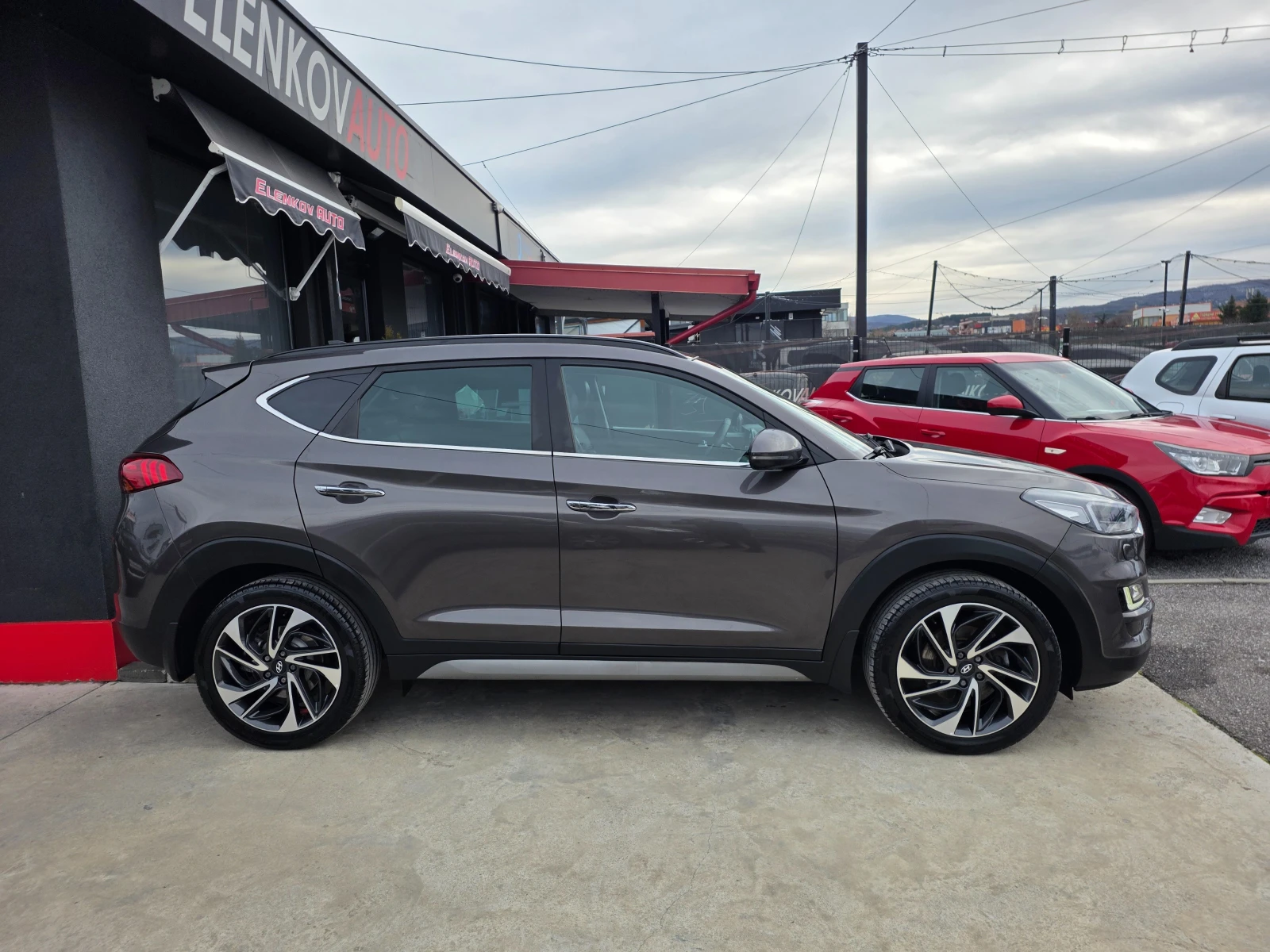 Hyundai Tucson 1.6 T-GDI 177к.с EURO 6d-4x4 -АВТОМАТИК-ШВЕЙЦАРИЯ - изображение 5