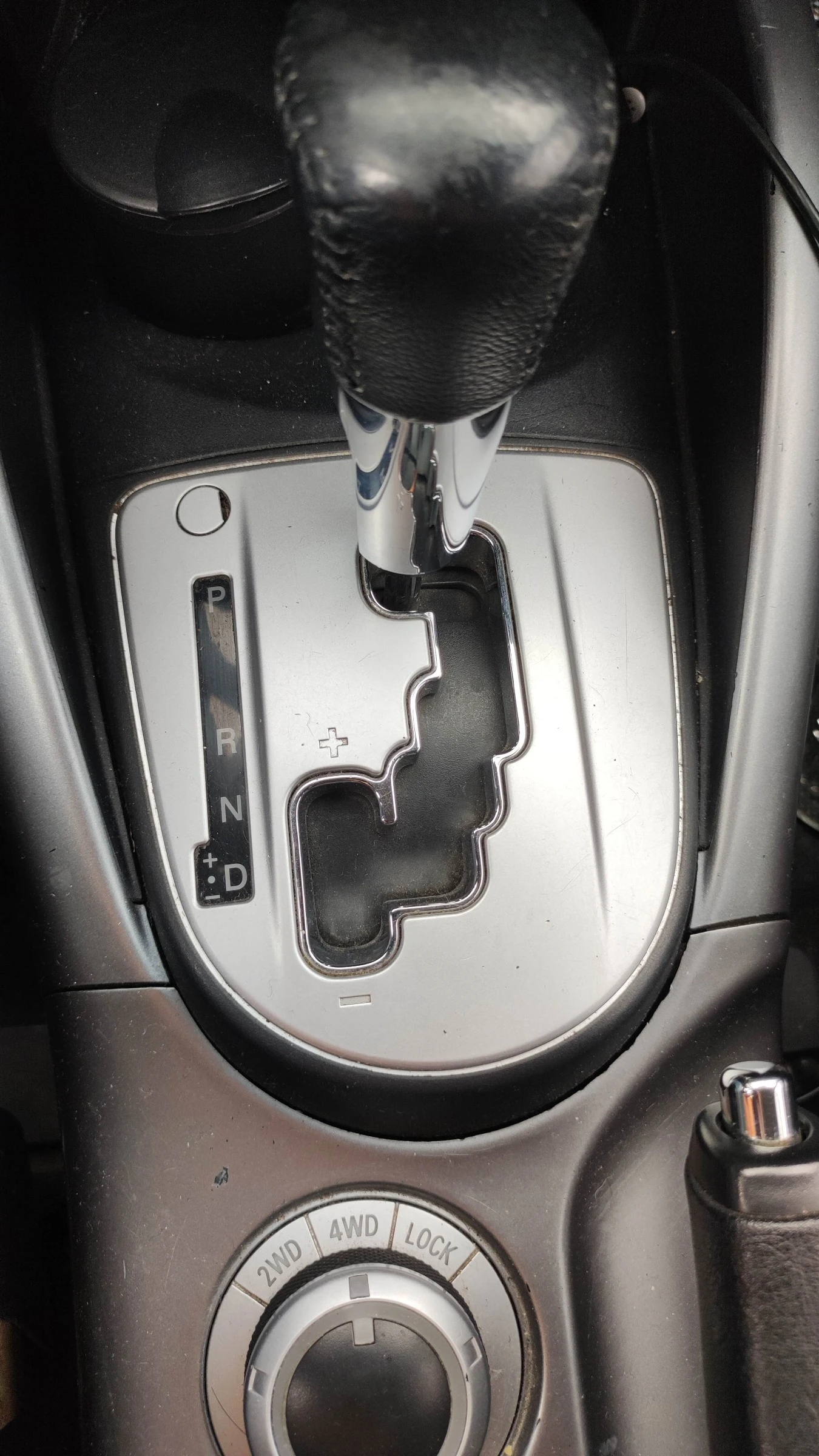 Citroen C-Crosser, снимка 11 - Автомобили и джипове - 54259569