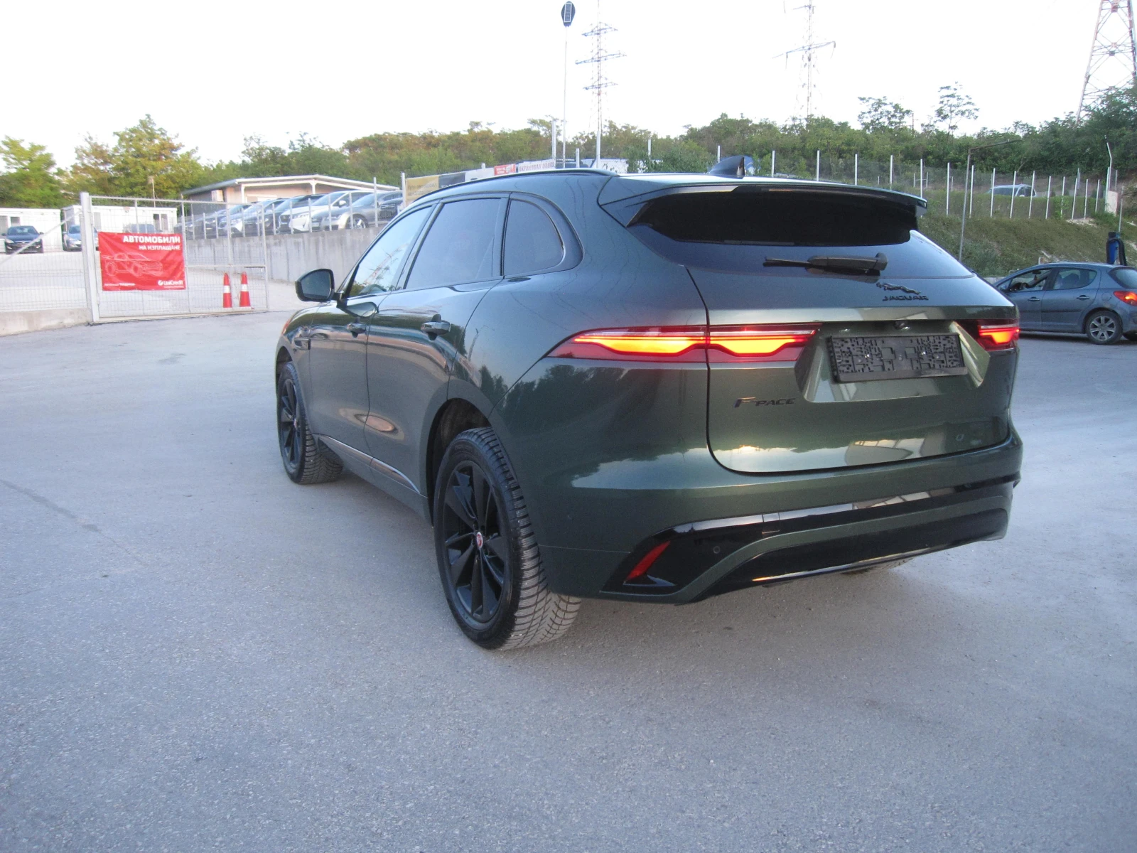 Jaguar F-PACE AWD, MHEV-2, 0, FULL Екстри, снимка 3 - Автомобили и джипове - 54714092