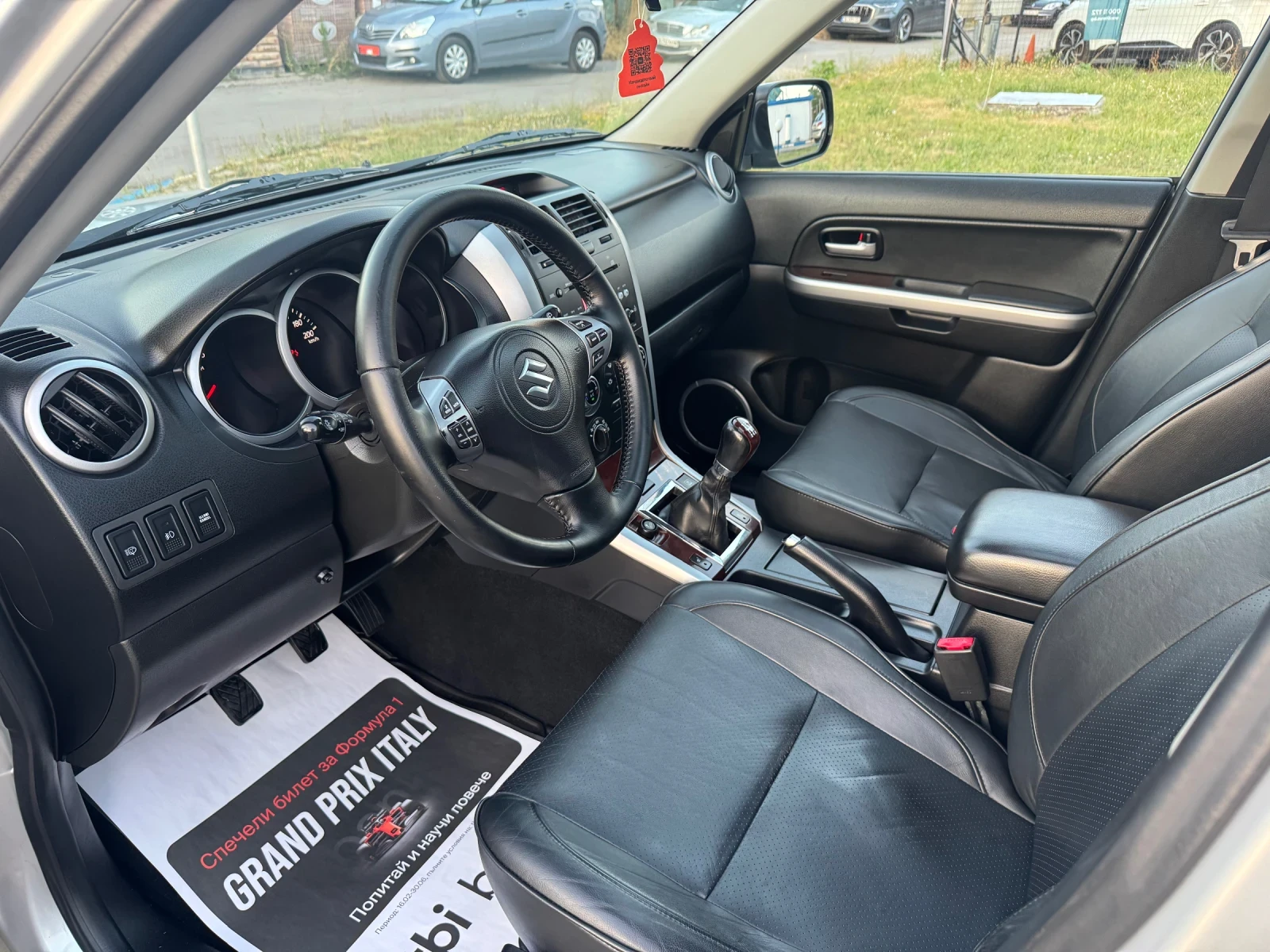 Suzuki Grand vitara 1.9DDiS 4x4 , снимка 7 - Автомобили и джипове - 55463373