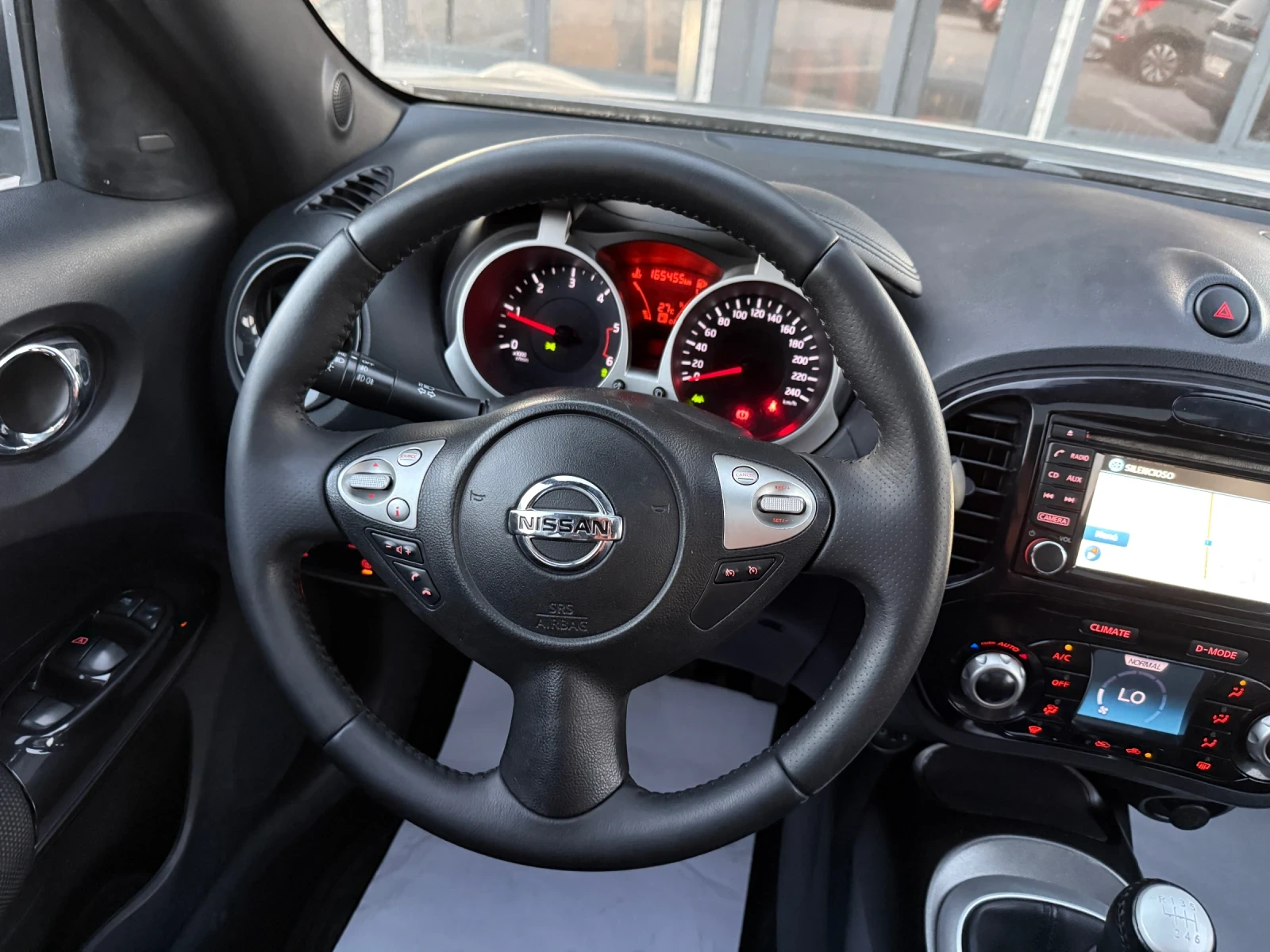 Nissan Juke 1.5 DCI FULL OPTIONS, снимка 8 - Автомобили и джипове - 55533429