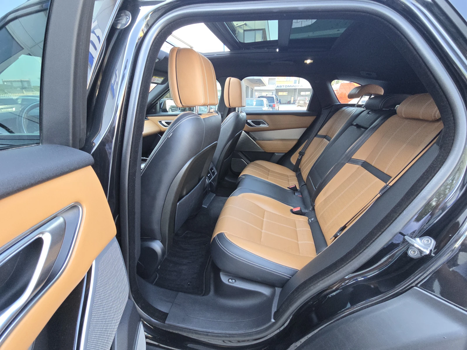 Land Rover Range Rover Velar R-Dynamic !! Bi-turbo !!, снимка 13 - Автомобили и джипове - 56168730