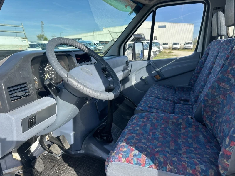 Mercedes-Benz Sprinter 412 Автовоз, снимка 12 - Бусове и автобуси - 47592693