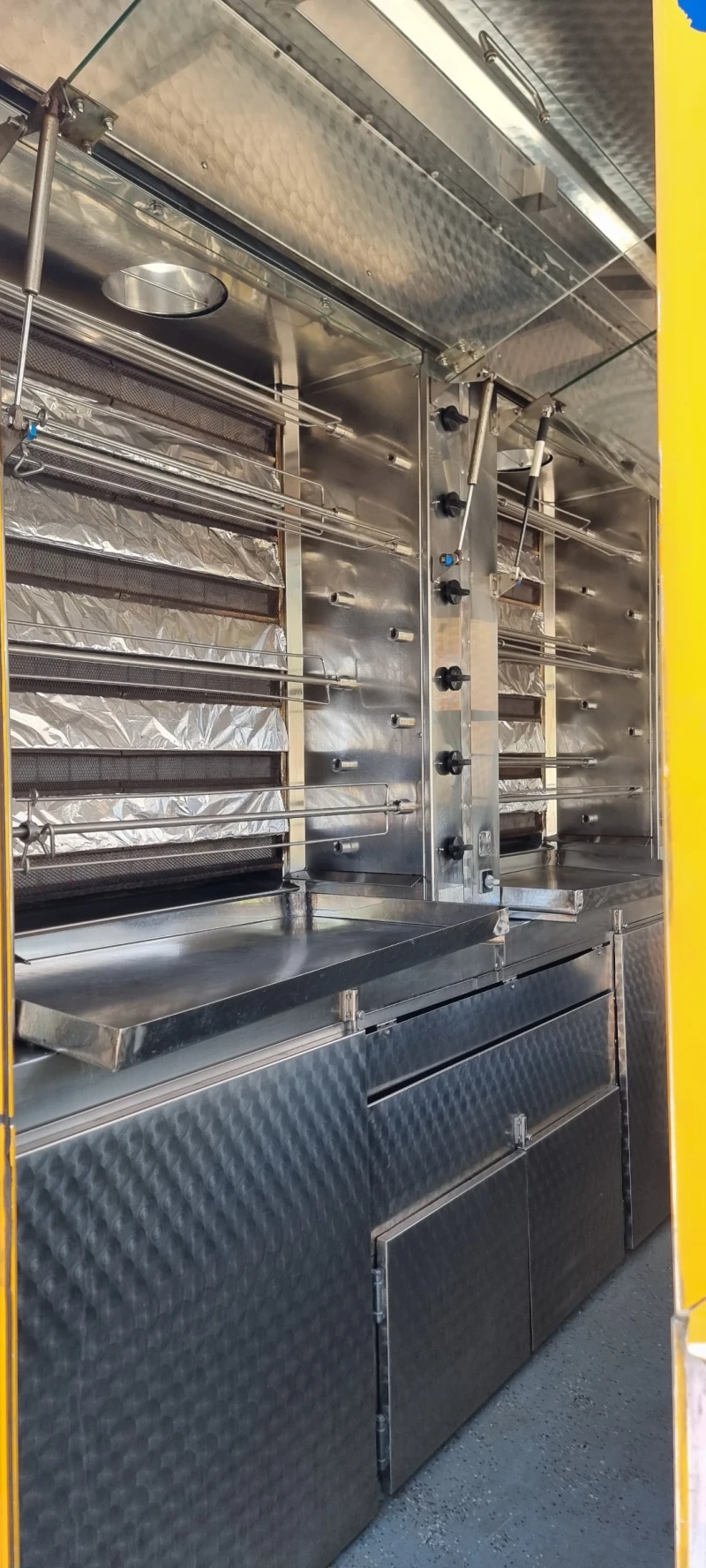 Кемпер Fiat ГРИЛ ЗА ПИЛЕТА , снимка 10 - Каравани и кемпери - 50719822