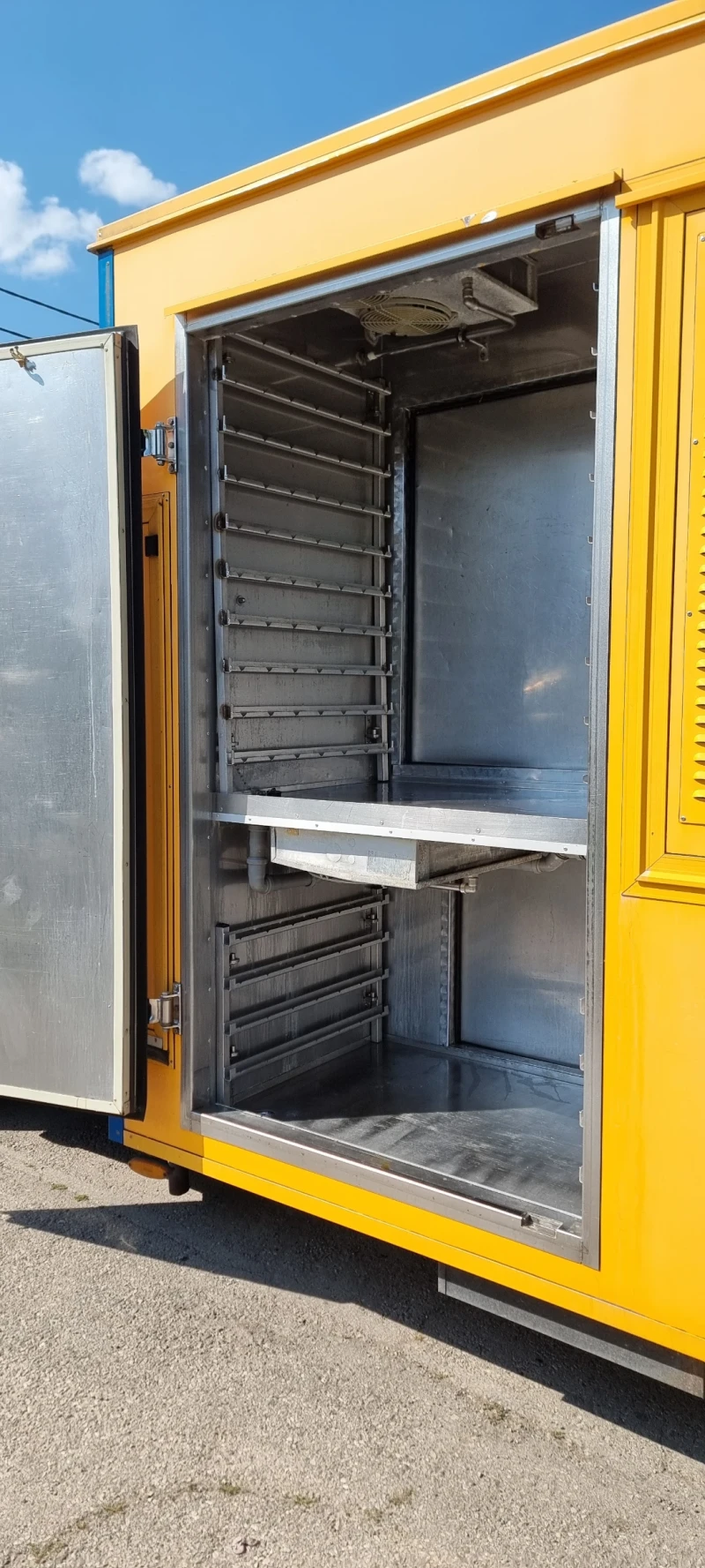 Кемпер Fiat ГРИЛ ЗА ПИЛЕТА , снимка 12 - Каравани и кемпери - 50719822