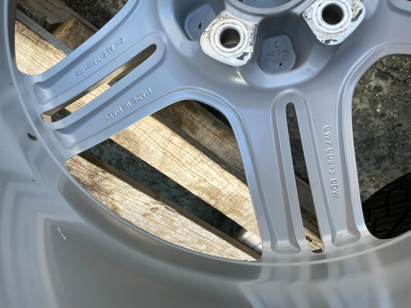    275/40R20  Porsche Panamera | Mobile.bg   11