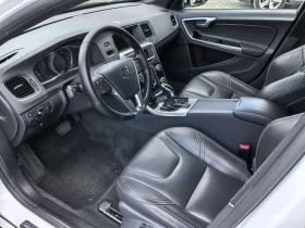 Volvo V60 2.0 D5 225к.с Twin Engine Plug-in Hybrid AWD, снимка 15