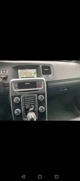 Volvo V60 2.0 D5 225к.с Twin Engine Plug-in Hybrid AWD, снимка 10