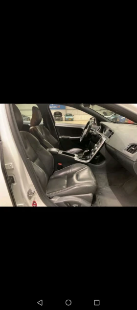 Volvo V60 2.0 D5 225к.с Twin Engine Plug-in Hybrid AWD, снимка 14