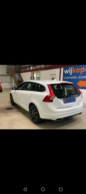 Volvo V60 2.0 D5 225к.с Twin Engine Plug-in Hybrid AWD, снимка 6