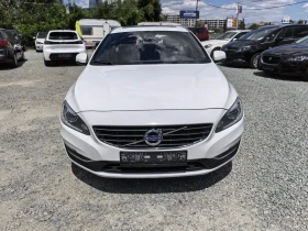 Volvo V60 2.0 D5 225к.с Twin Engine Plug-in Hybrid AWD, снимка 2