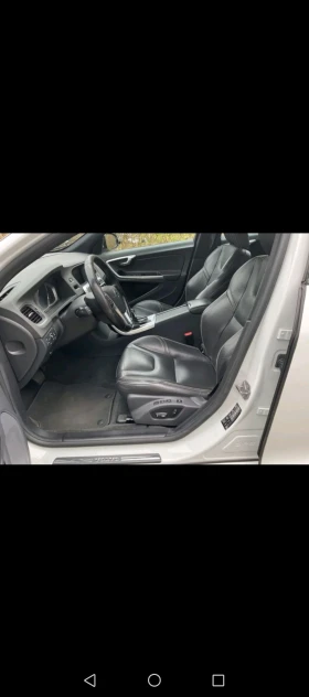 Volvo V60 2.0 D5 225к.с Twin Engine Plug-in Hybrid AWD, снимка 8