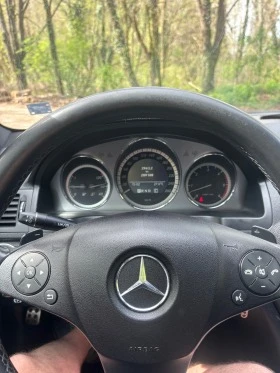 Mercedes-Benz C 350 AMG, 4x4, 7g троник+ пера, Harman Kardon, снимка 9