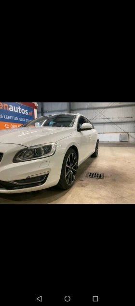 ����� �� �������� �� Volvo V60 2.0 D5 225�.� Twin Engine Plug-in Hybrid AWD