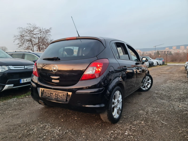 Opel Corsa ПЕРФЕКТНА, снимка 4 - Автомобили и джипове - 49073190