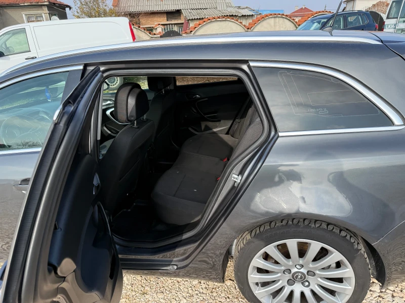 Opel Insignia 2, 0d-160кс., снимка 13 - Автомобили и джипове - 49479492