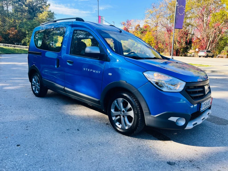 Dacia Dokker 1.5 DCI STEPWAY 90кс, снимка 8 - Автомобили и джипове - 52177321