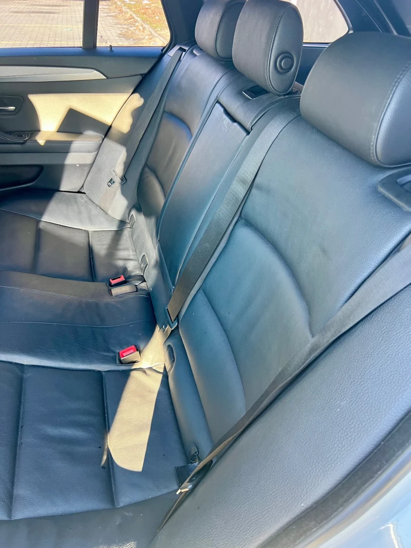 BMW 530, снимка 12 - Автомобили и джипове - 52892486