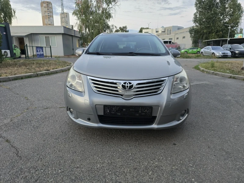 Toyota Avensis 1.8БЕНЗИН/147КС/КЛИМАТРОНИК, снимка 2 - Автомобили и джипове - 52268489
