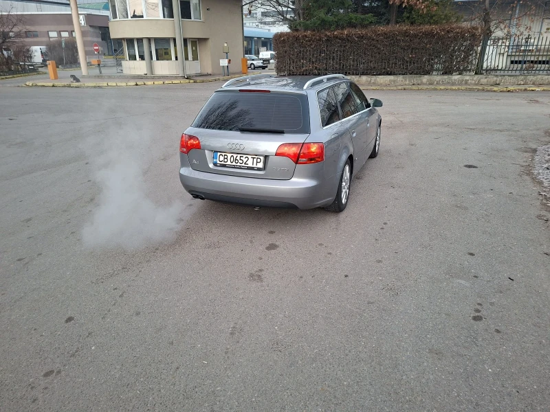 Audi A4, снимка 5 - Автомобили и джипове - 52844337