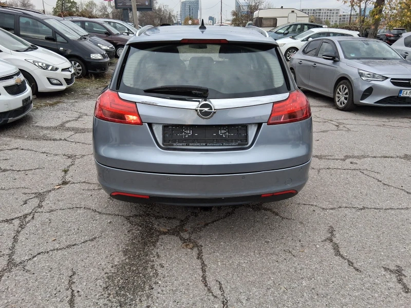 Opel Insignia 1.8  140кс, снимка 4 - Автомобили и джипове - 53010893