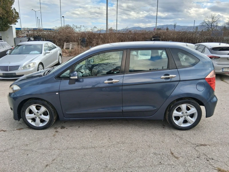 Honda Fr-v 1.8 като нова , снимка 5 - Автомобили и джипове - 53010893