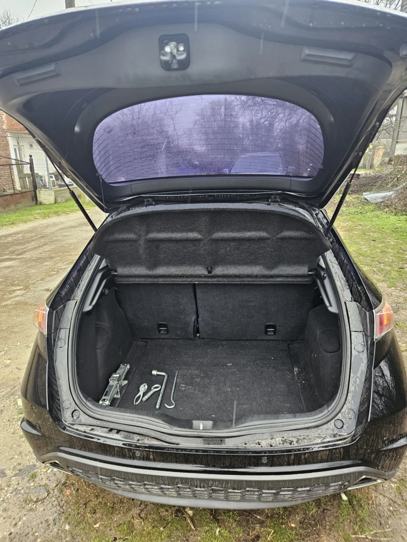 Honda Civic 1.8, снимка 7 - Автомобили и джипове - 53090780