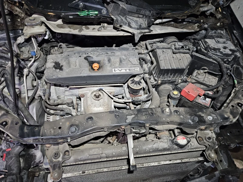 Honda Civic 1.8, снимка 8 - Автомобили и джипове - 53090780