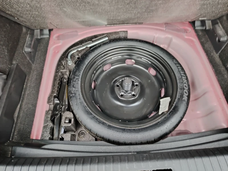 Cupra Formentor 2022гDSG-1.5TSi-150кс-82хил.км, снимка 15 - Автомобили и джипове - 53204288