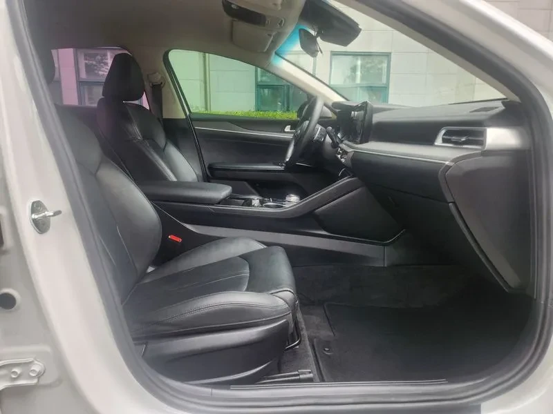 Kia K5 2.0 Trendy, снимка 10 - Автомобили и джипове - 55739223