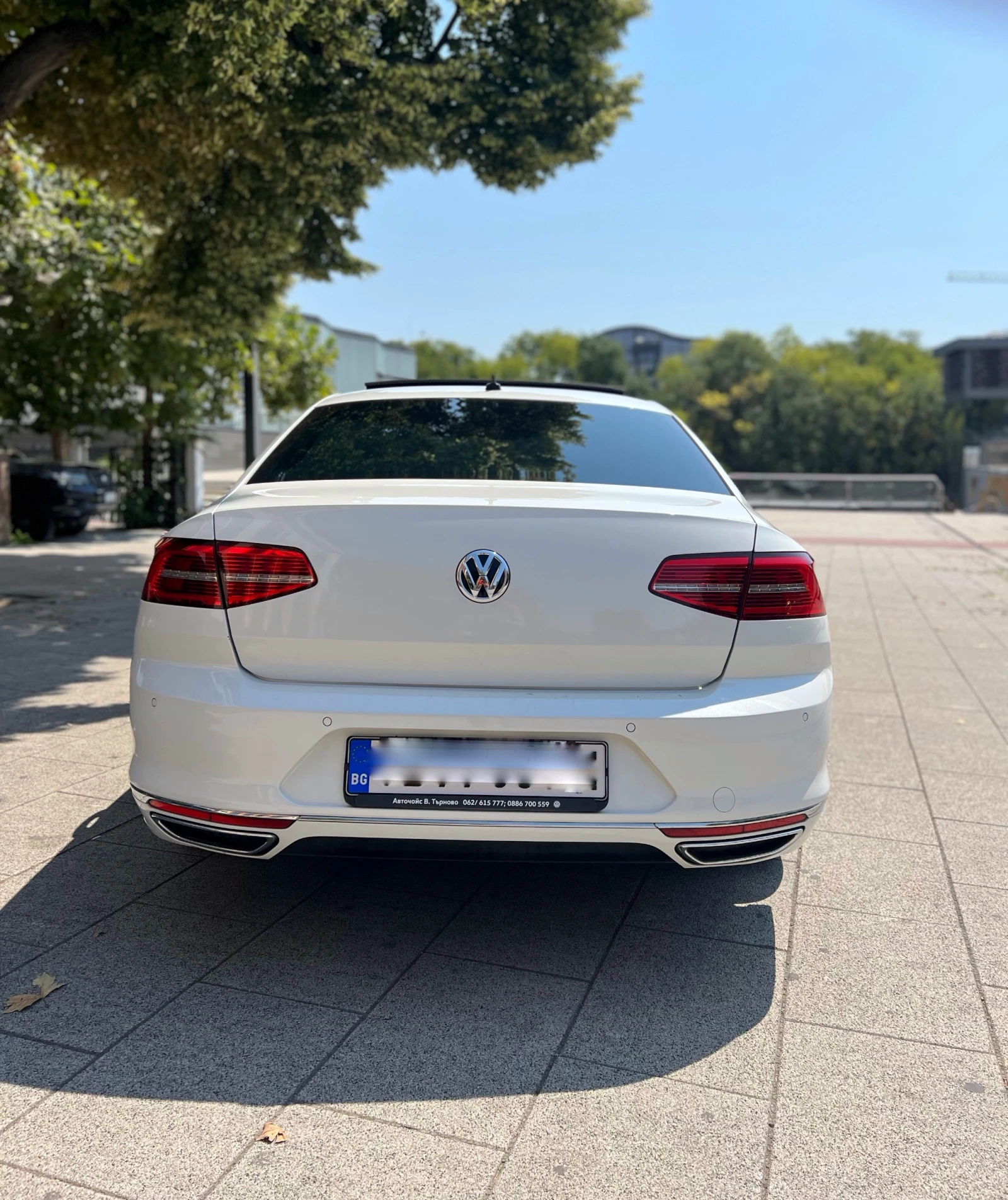 VW Passat 2.0 BiTDI R-Line 4Motion - изображение 6