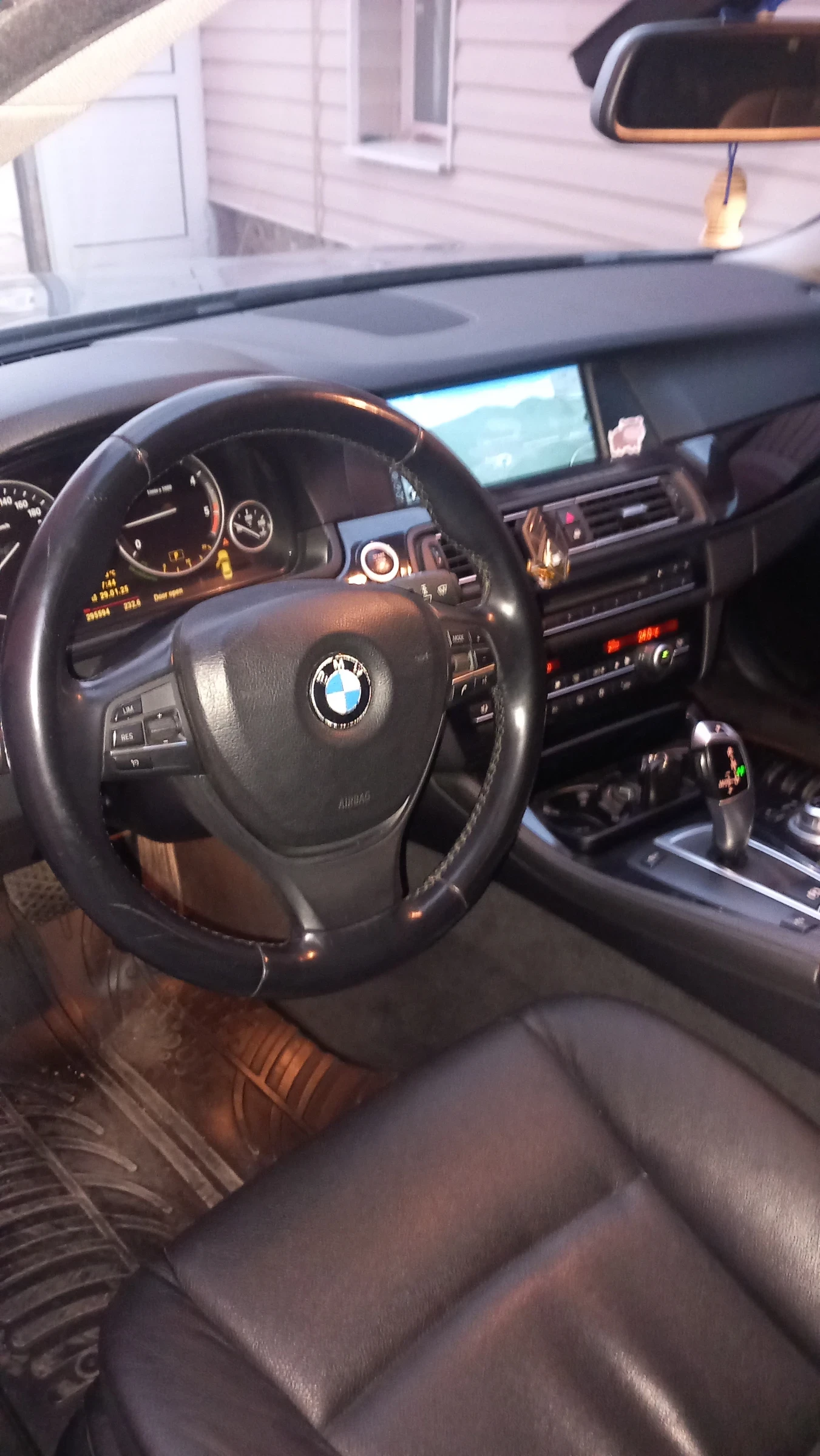 BMW 525  - изображение 5