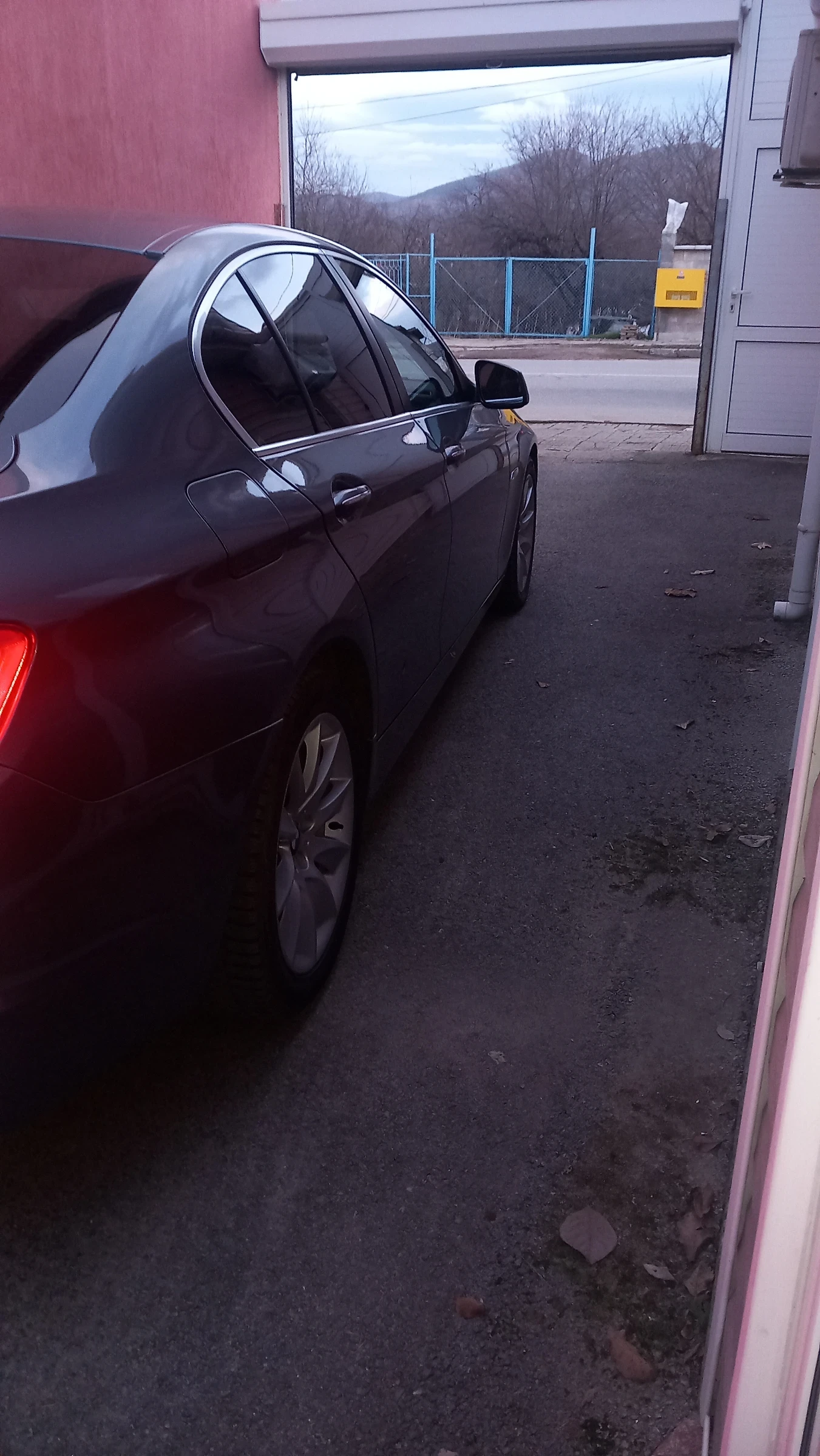 BMW 525  - изображение 4