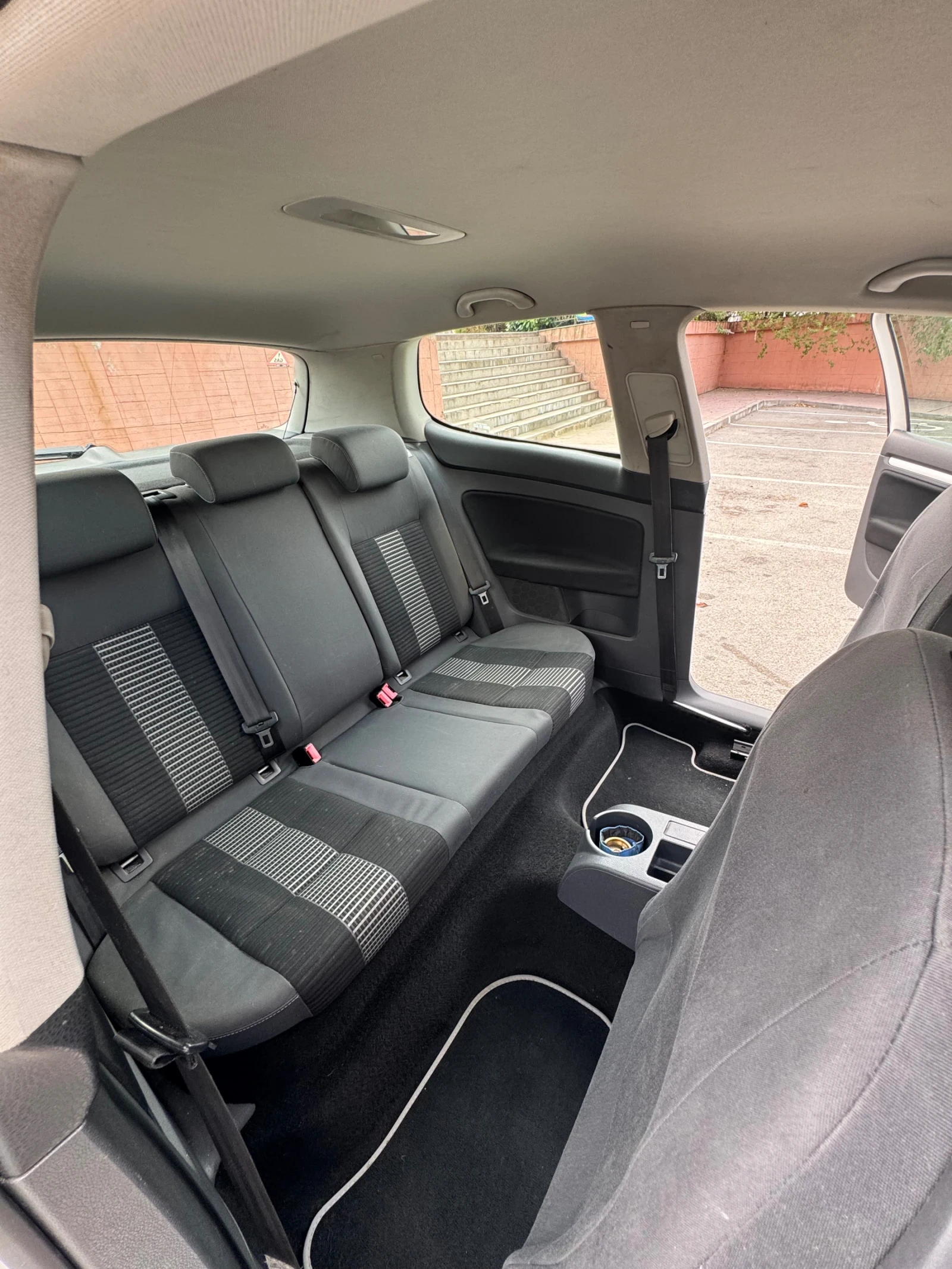 VW Golf 5 United - изображение 6
