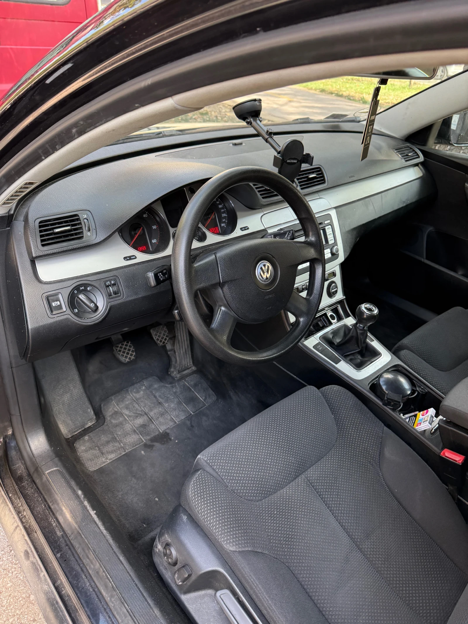 VW Passat  - изображение 6