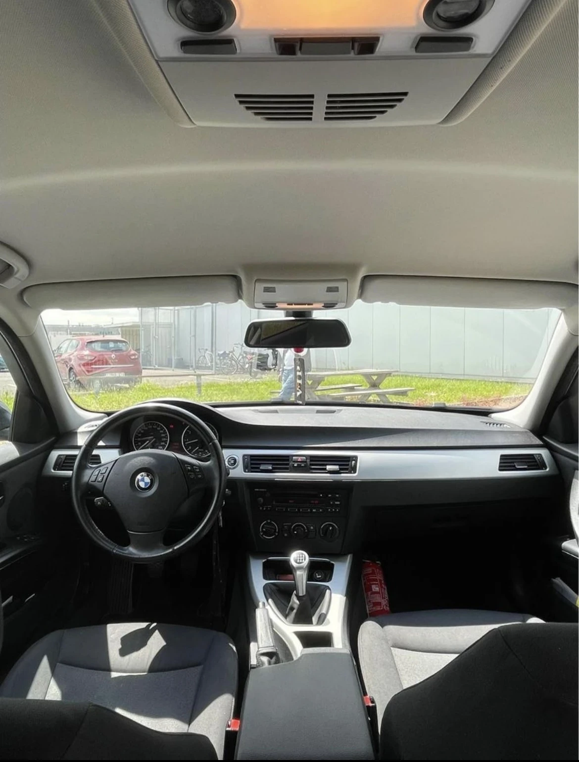 BMW 320  - изображение 9